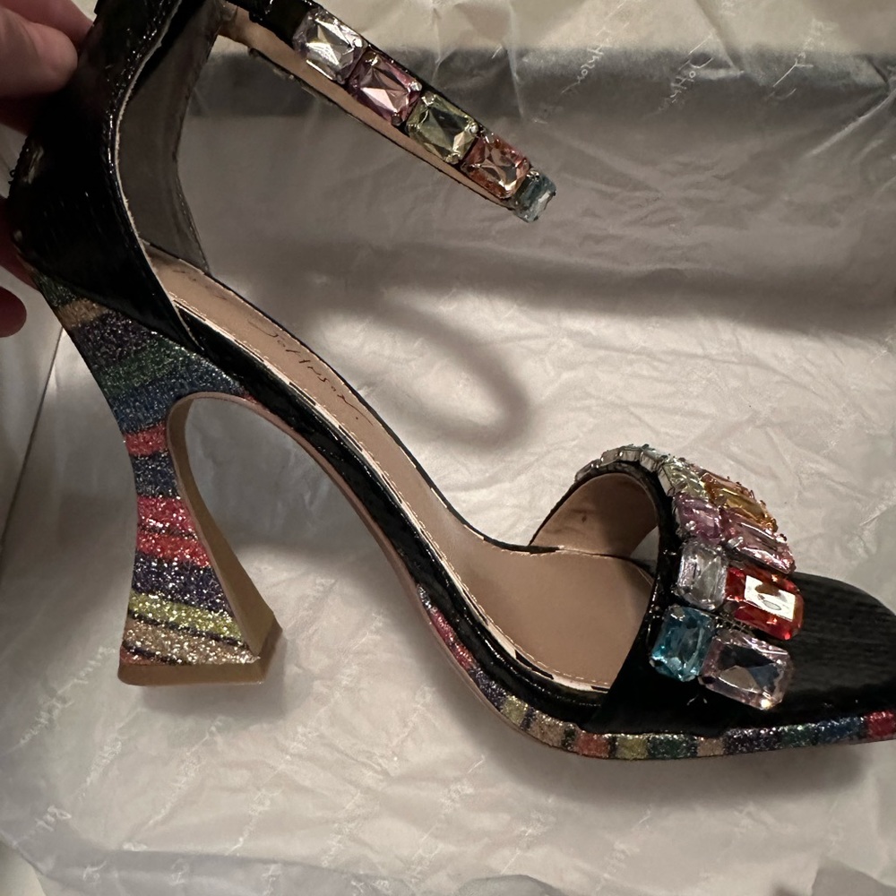 Betsy Johnson Armani Bright Multi Heels Size 8.5 NIB